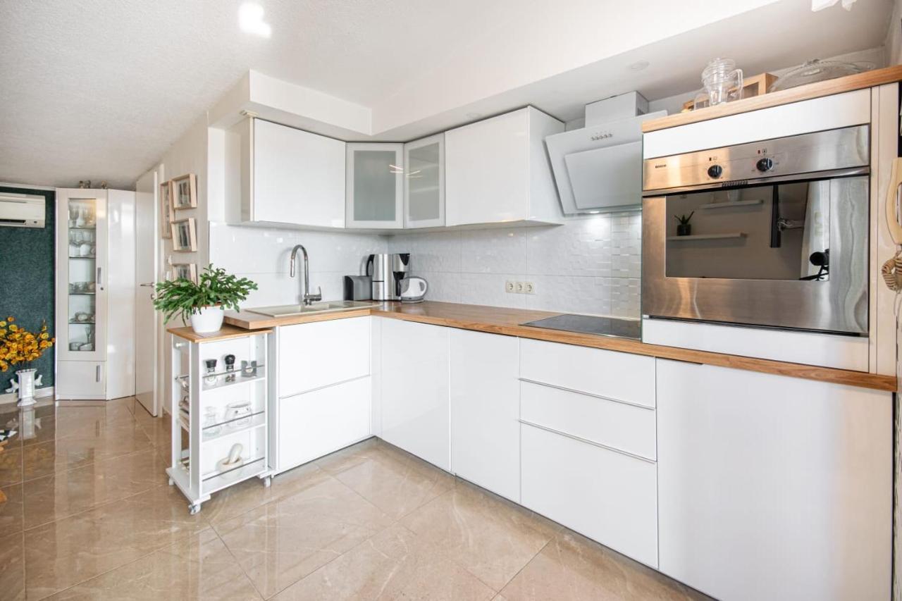 Holiday Home Nevera Makarska Exterior photo